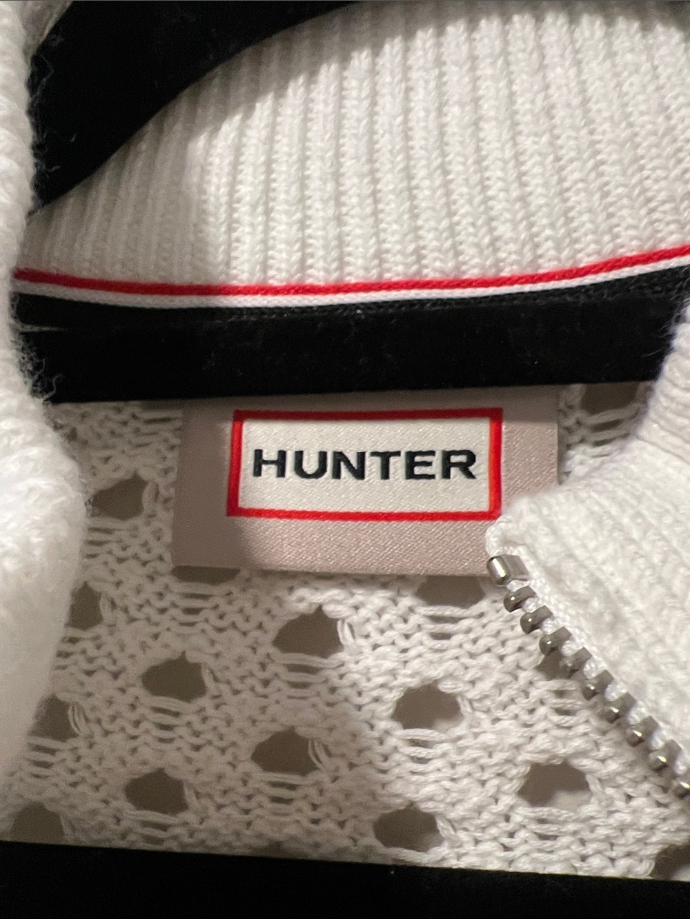 Hunter Women's White Cropped Openwork Bomber Jacket White with Red & Black Trim - Picture 7 of 12